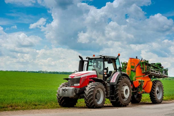 تصویر 3 از خرید سمپاش پشت تراکتوری بوم دار + قیمت خرید به صرفه